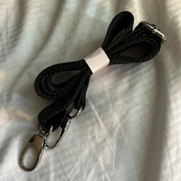 🕷️Brand New Backstitch Bruja Corporate Baddie Bag - Picture 3 of 5